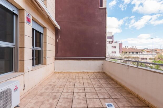 property image #0