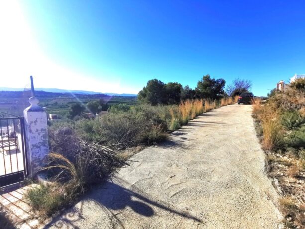 property image #2