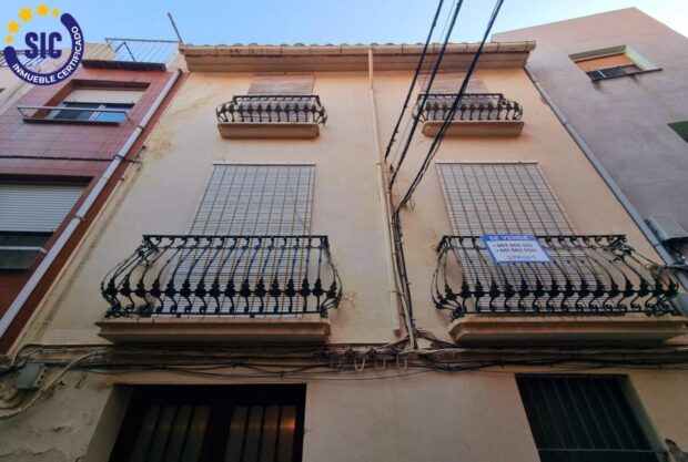 property image #0
