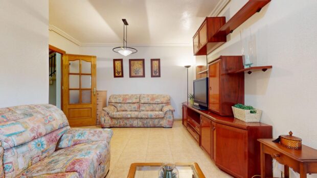 property image #3