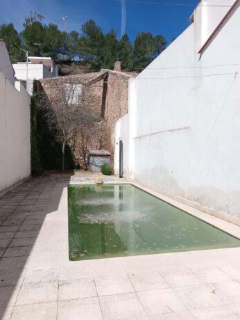 property image #0