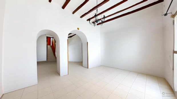 property image #2