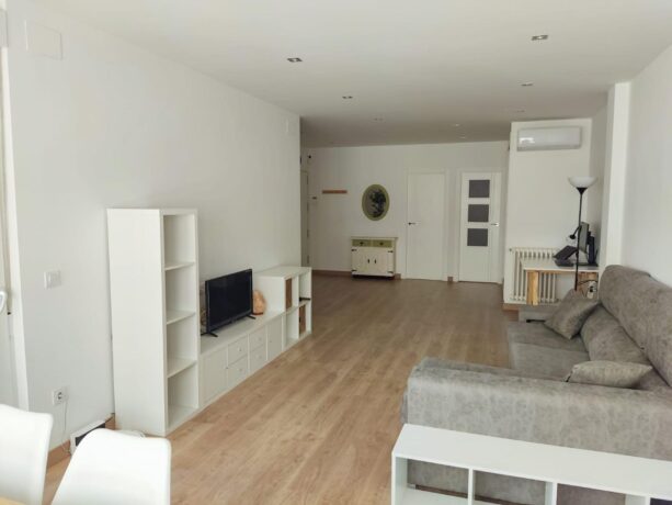 property image #3