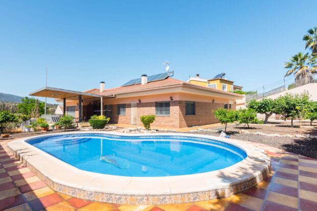 property image #0