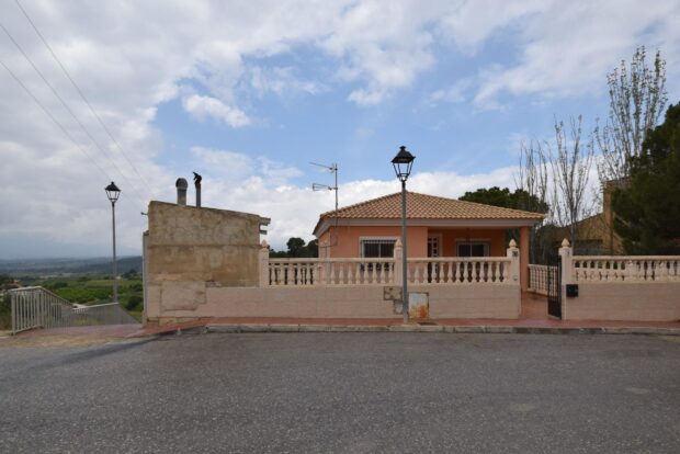 property image #1