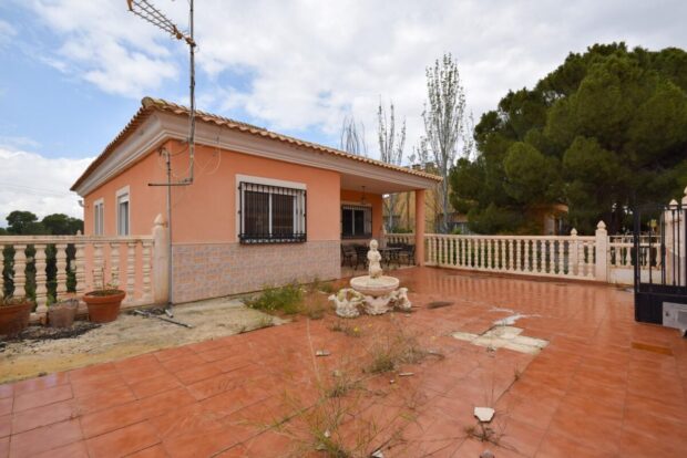 property image #2