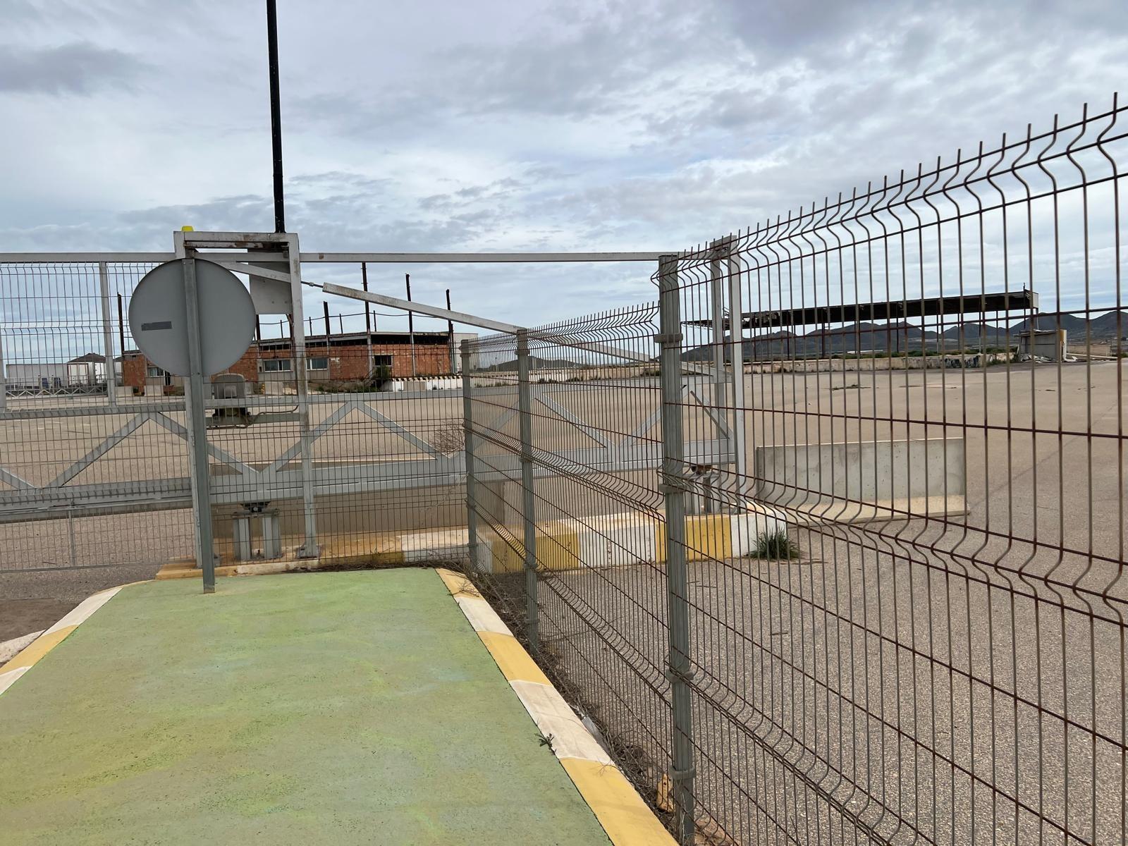 property image #3