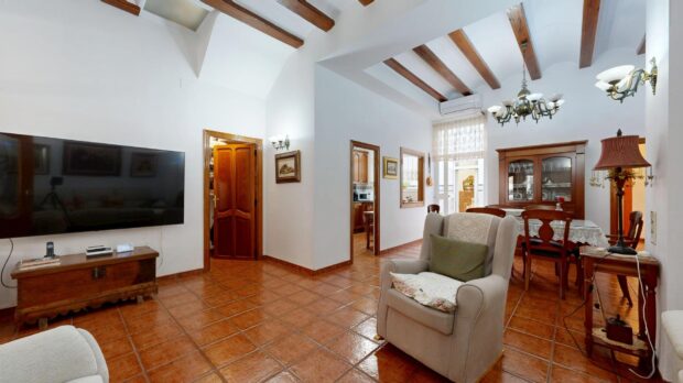 property image #1