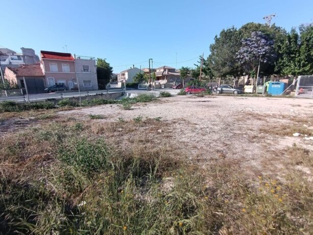 property image #3