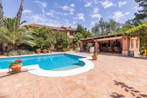 property image #2