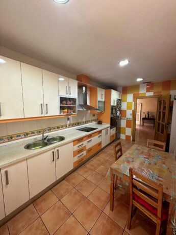 property image #3