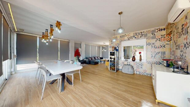 property image #1