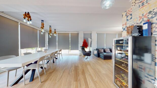 property image #3