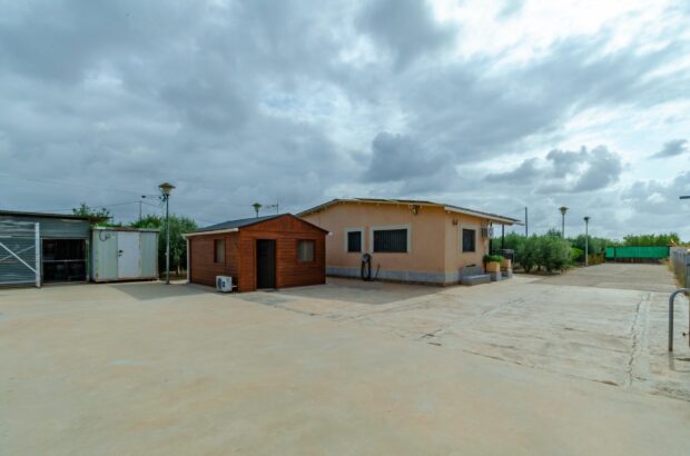 property image #2