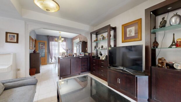 property image #0