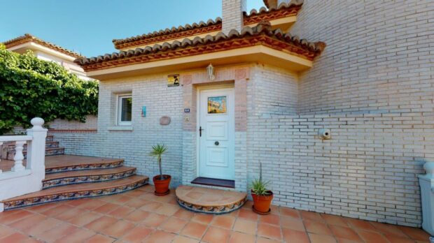property image #1