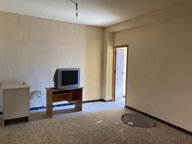 property image #2