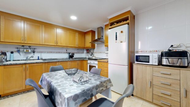 property image #4