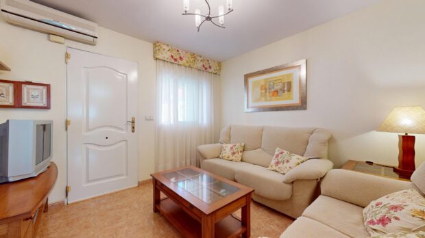property image #3