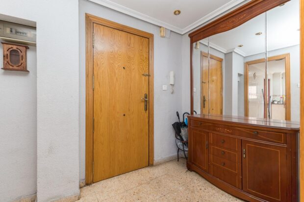 property image #0