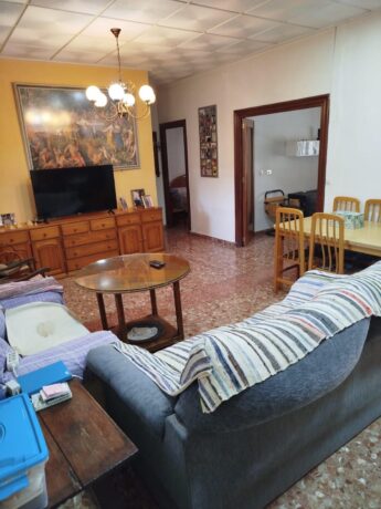 property image #3