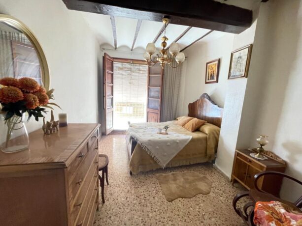 property image #1