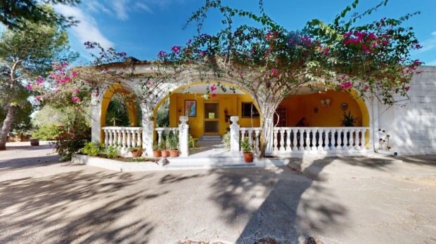 property image #0