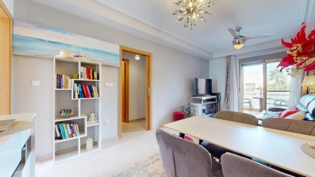 property image #3
