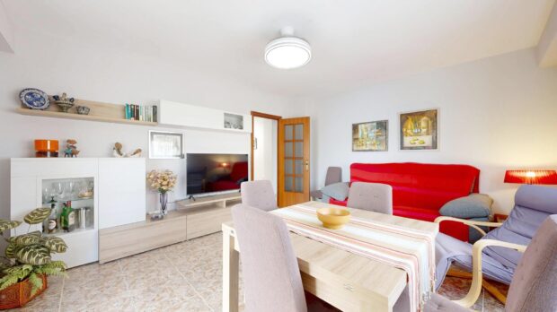 property image #3