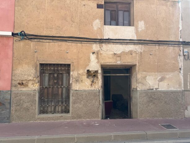 property image #0