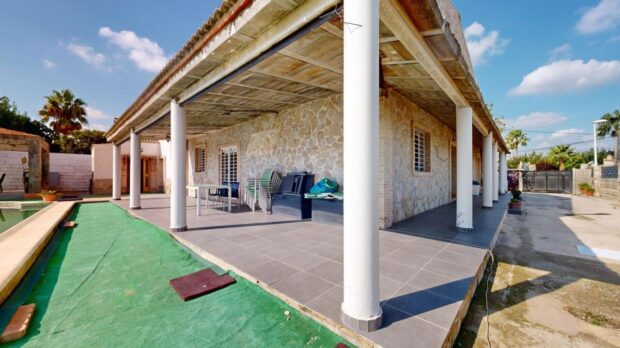 property image #1
