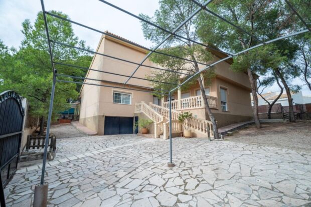 property image #4