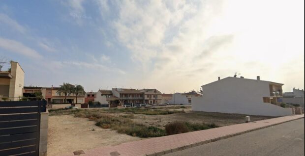 property image #1
