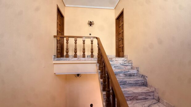 property image #2