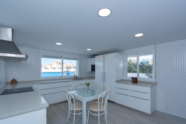 property image #4