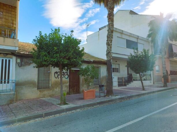 property image #0