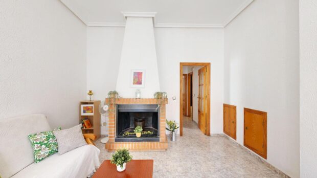 property image #3