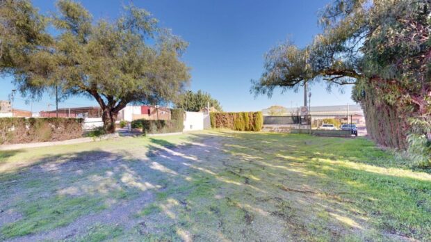 property image #3
