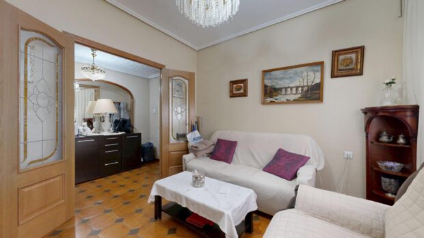 property image #0