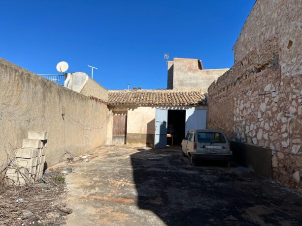 property image #0