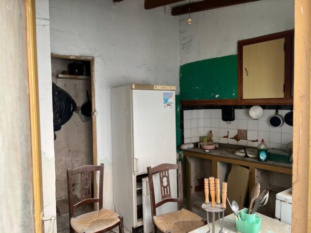 property image #3