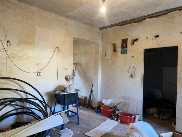 property image #3