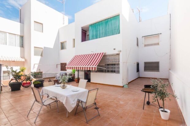 property image #0