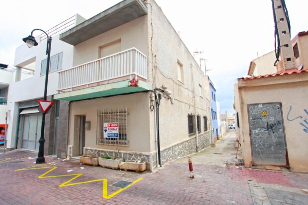 property image #1