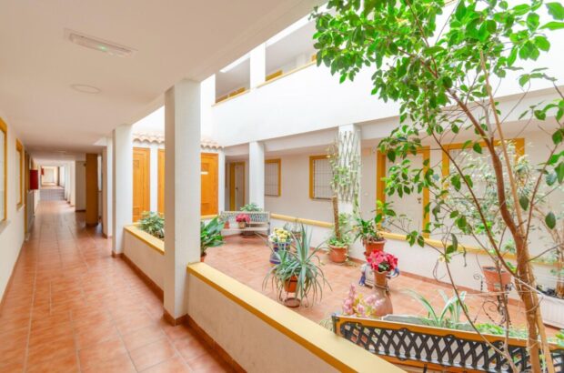 property image #2
