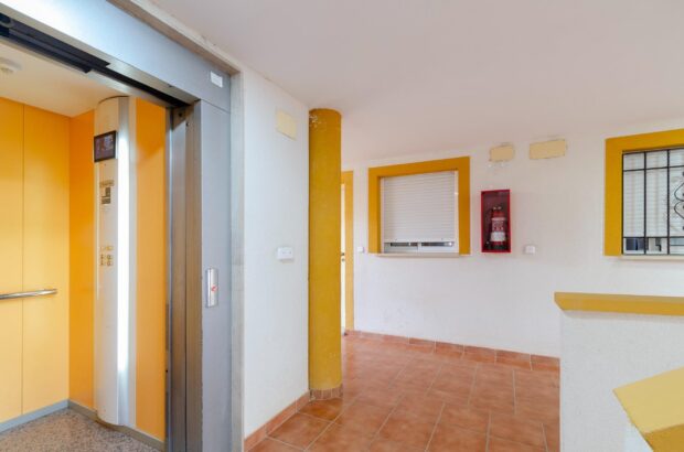 property image #3