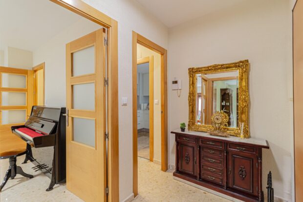 property image #0