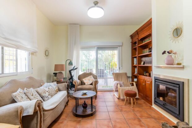 property image #3