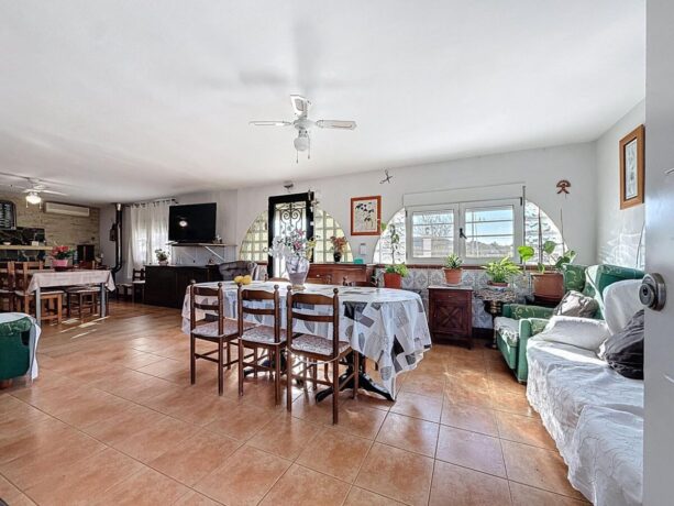 property image #1