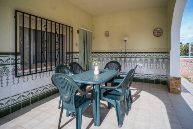property image #3